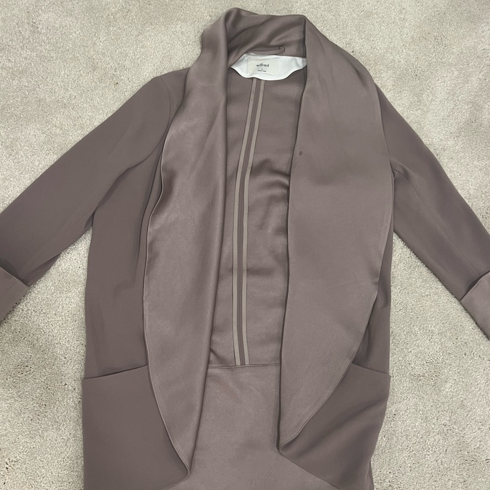 Aritzia Wilfred Chevalier Jacket in Shadow Mauve, size 4